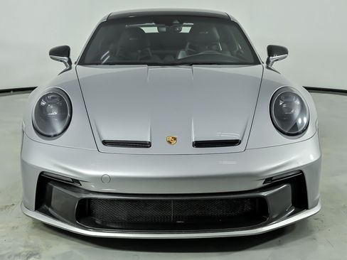 Used 2022 Porsche 911 GT3 RWD image 4