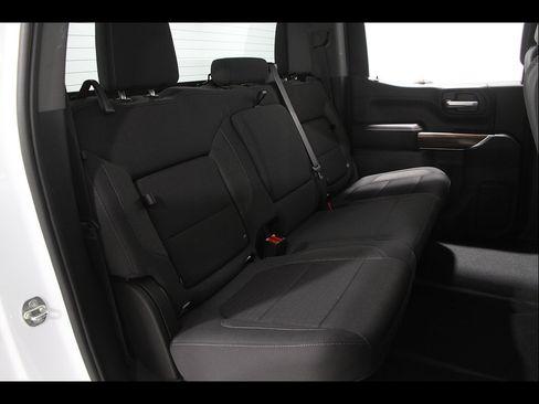 Used 2021 Chevrolet Silverado 1500 LT Trail Boss w/ Bed Protection Package AWD/4WD image 18