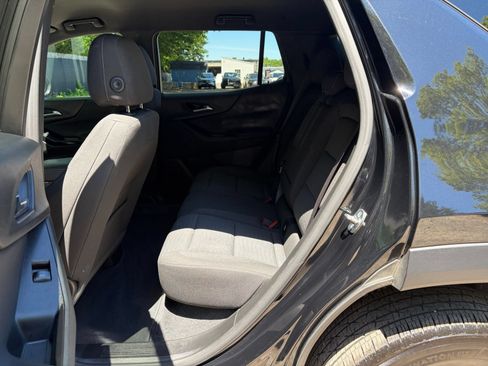 Used 2025 Chevrolet Equinox LT FWD image 21