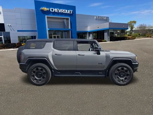 Used 2026 GMC Hummer EV 3X AWD/4WD image 26