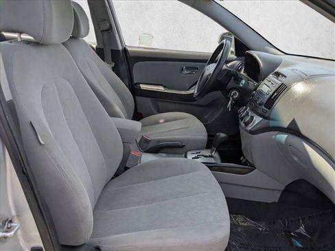 Used 2010 Hyundai Elantra GLS FWD image 18