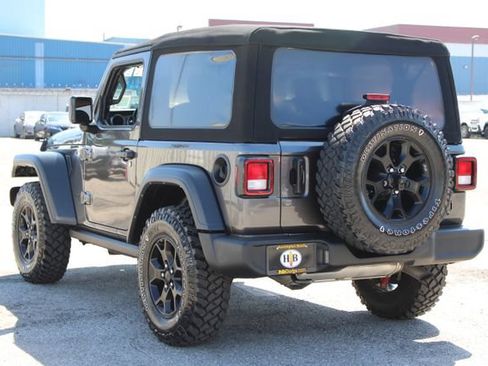 Used 2023 Jeep Wrangler Sport AWD/4WD image 3