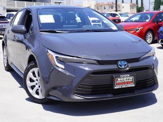 Certified 2025 Toyota Corolla LE FWD video 2