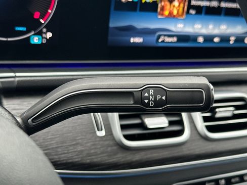 Used 2025 Mercedes-Benz GLE 350 4MATIC image 22