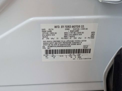 Used 2024 Ford Edge SEL AWD/4WD image 15