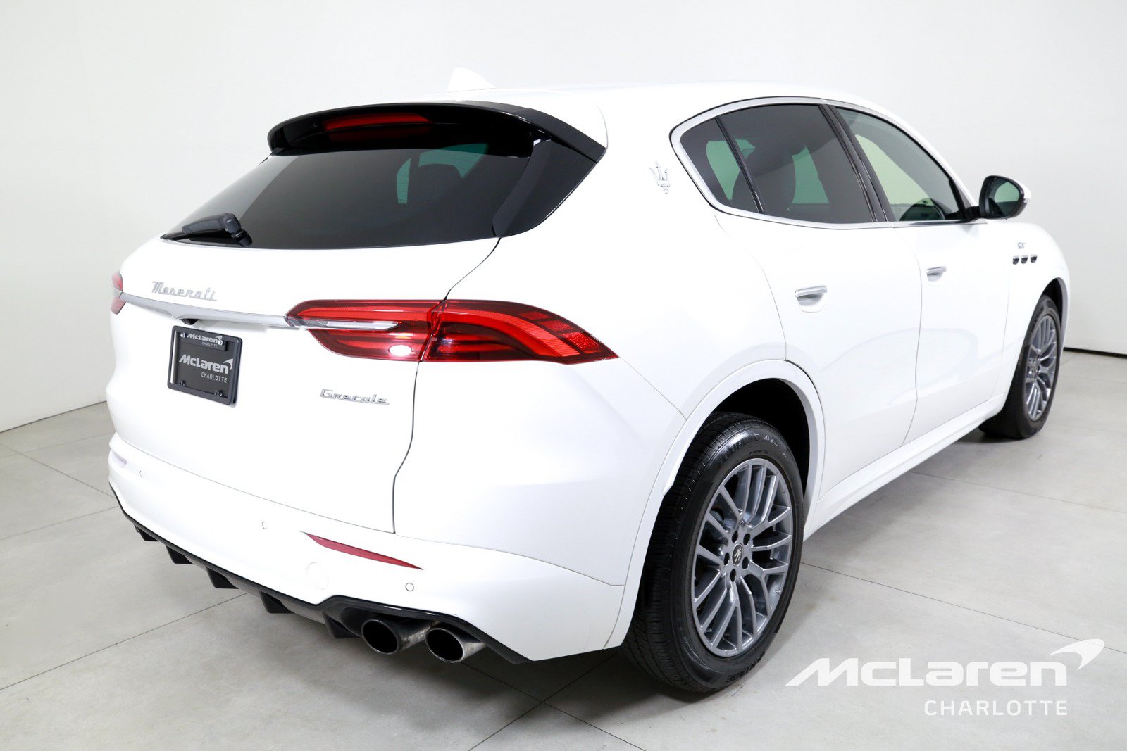 Used 2024 Maserati Grecale GT AWD/4WD image 8