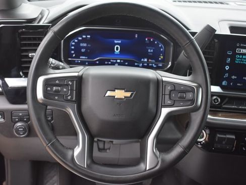 Used 2025 Chevrolet Silverado 3500 LT w/ Convenience Package AWD/4WD image 21