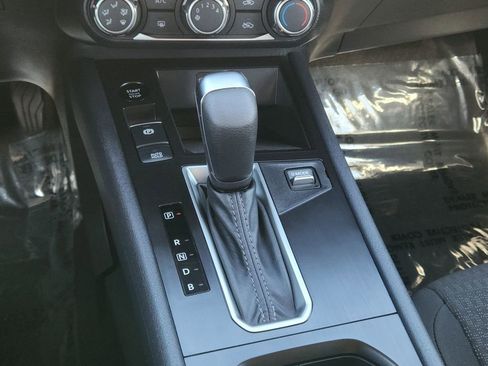 Certified 2025 Nissan Kicks S image 20