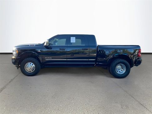 Used 2024 RAM 3500 Limited image 4