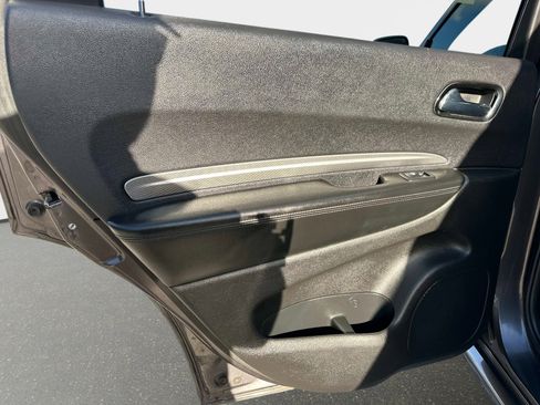 Used 2018 Dodge Durango GT w/ Premium Group image 12