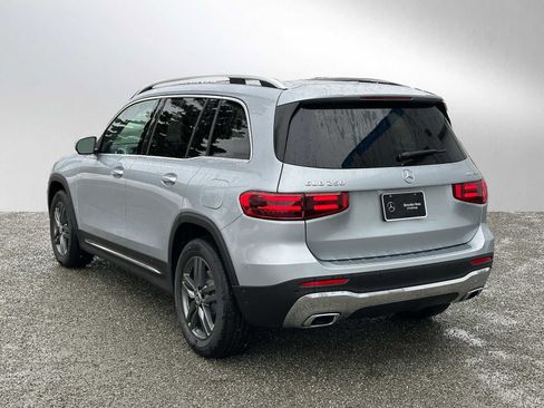New 2026 Mercedes-Benz GLB 250 4MATIC image 5