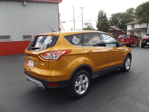 Used 2016 Ford Escape SE AWD/4WD image 7