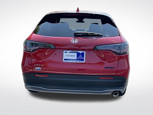 Certified 2025 Honda HR-V Sport image 5
