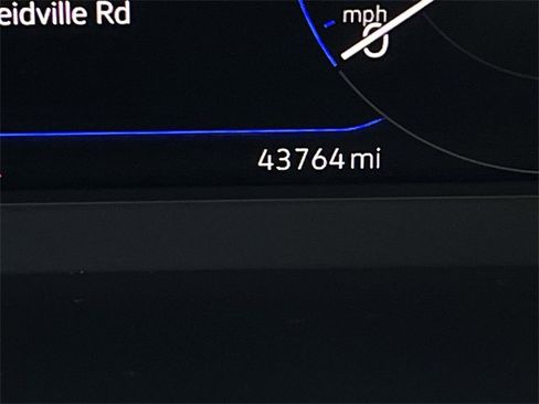 Used 2022 Volkswagen Taos SEL image 22