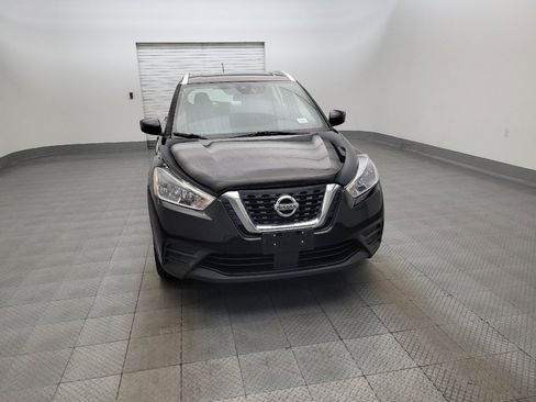 Used 2020 Nissan Kicks SV FWD image 14