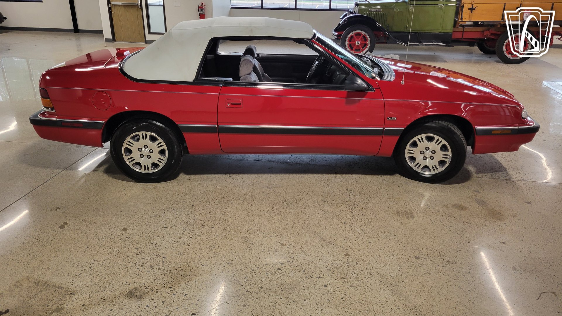 Used 1993 Chrysler LeBaron Convertible FWD image 37