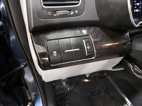 Used 2014 Kia Sorento LX FWD image 18
