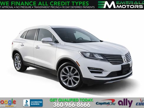 Used 2017 Lincoln MKC Select image 1