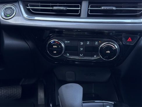 New 2026 Chevrolet Trax ACTIV w/ Driver Confidence Package image 16