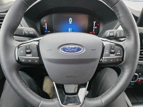 Used 2023 Ford Escape Active AWD/4WD image 14