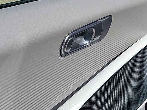 Used 2025 Hyundai Ioniq 6 SEL image 25