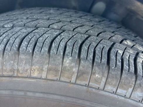 Used 2022 Chrysler Pacifica Touring-L FWD image 15