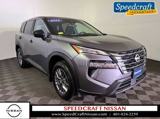 Used 2024 Nissan Rogue S video 1