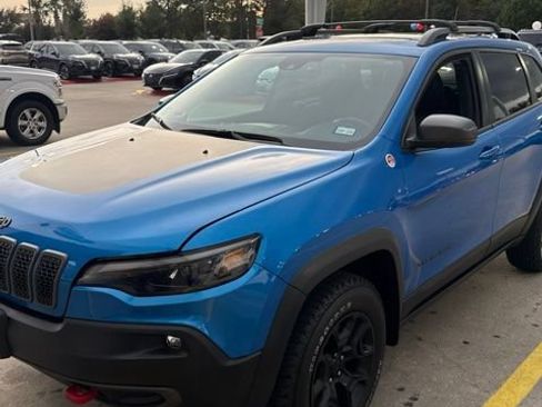 Used 2021 Jeep Cherokee Trailhawk w/ Sun, Sound & Nav Group AWD/4WD image 1