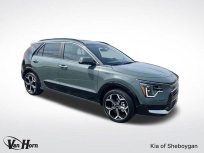 New 2025 Kia Niro SX Touring