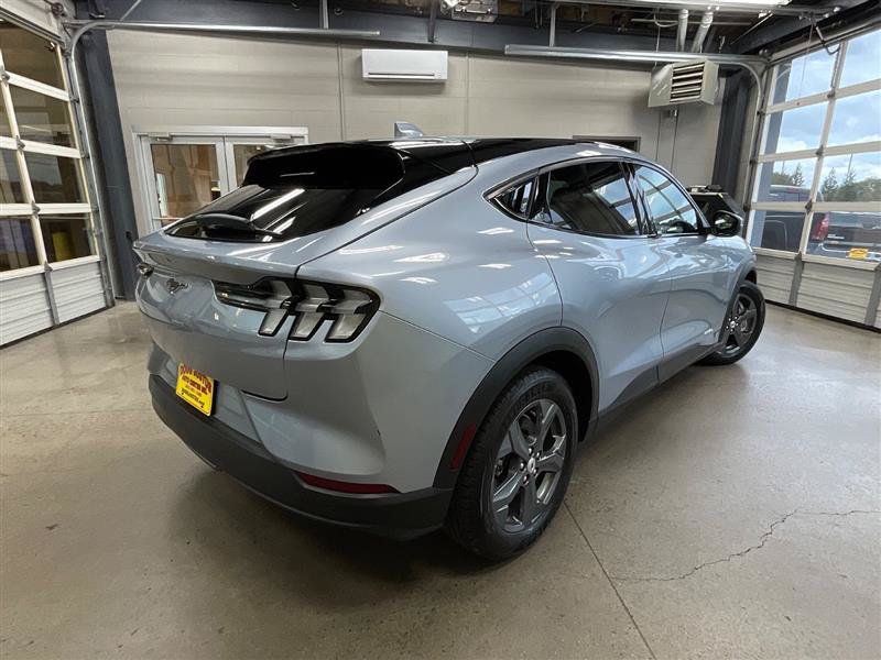 Used 2022 Ford Mustang Mach-E Select AWD/4WD image 5