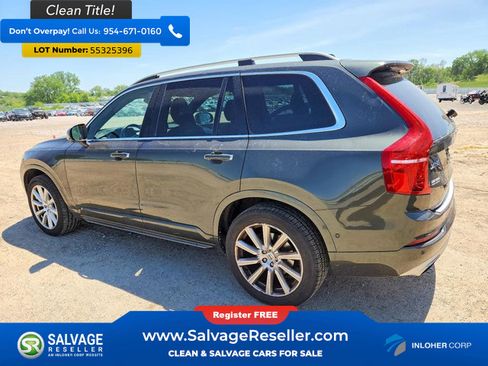 Used 2018 Volvo XC90 T6 Momentum w/ Convenience Package AWD/4WD image 3