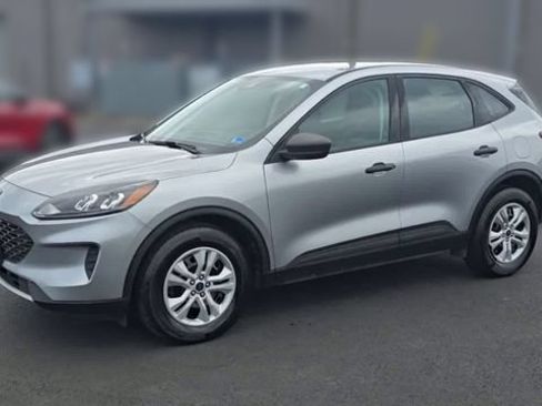 Certified 2022 Ford Escape S AWD/4WD image 5