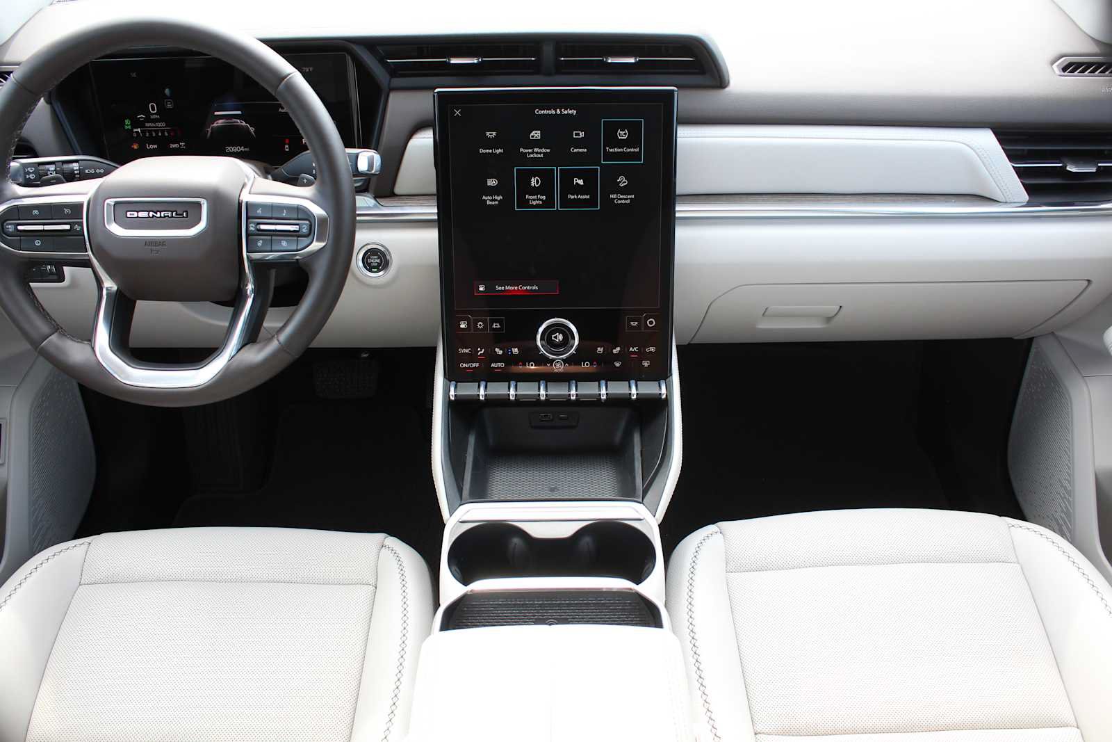 Used 2026 GMC Terrain Denali AWD/4WD image 35