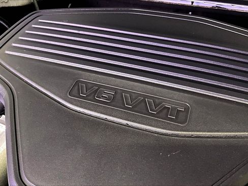 Used 2023 GMC Acadia Denali AWD/4WD image 30