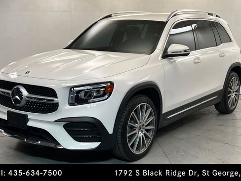 Certified 2021 Mercedes-Benz GLB 250 image 1