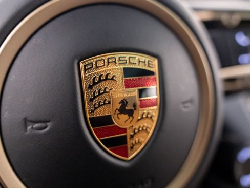Certified 2023 Porsche Taycan GTS AWD/4WD image 22