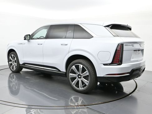 New 2026 Cadillac Escalade IQ Luxury 2 image 3