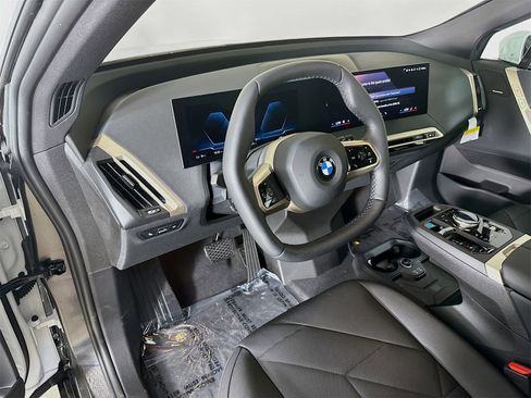 New 2026 BMW iX xDrive60 w/ Premium Package image 9