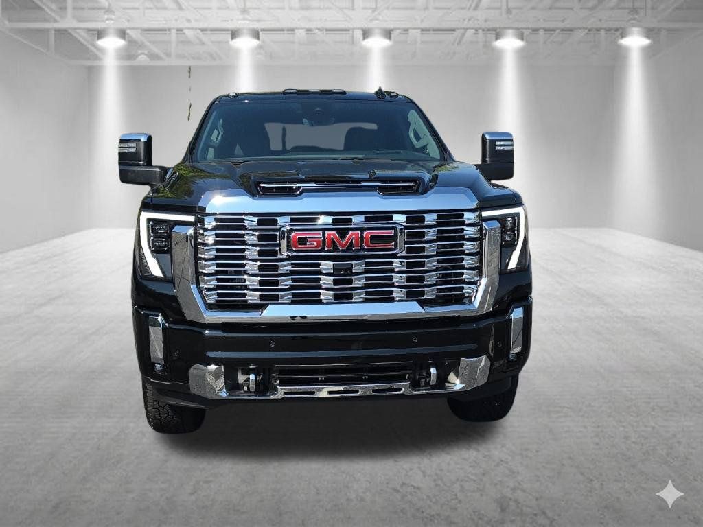 Certified 2024 GMC Sierra 3500 Denali w/ Denali Reserve Package AWD/4WD image 11