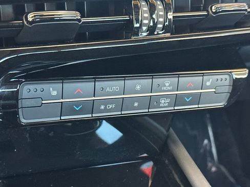 Certified 2021 Toyota Mirai w/ Advanced Technology Package RWD image 23