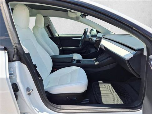 Used 2021 Tesla Model 3 Standard Range Plus RWD image 21