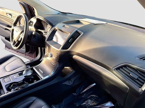 Used 2020 Ford Edge Titanium w/ Class II Trailer Tow Package image 28