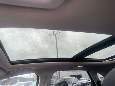 Used 2019 Ford Edge Titanium w/ Equipment Group 301A image 8