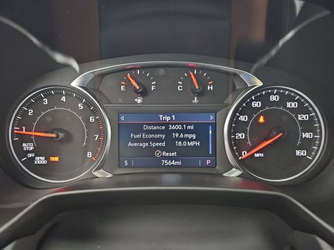 Used 2024 Chevrolet Blazer LT w/ Sound & Technology Package AWD/4WD image 24