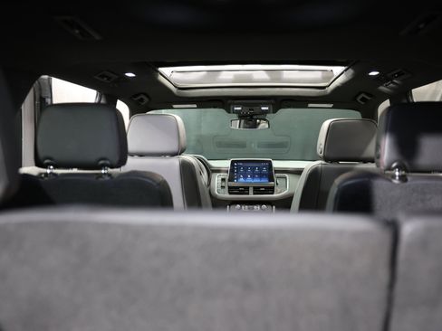 Used 2023 Chevrolet Tahoe RST w/ Luxury Package image 25