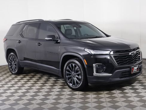 Used 2023 Chevrolet Traverse RS AWD/4WD image 60