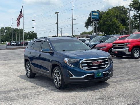 Used 2021 GMC Terrain SLT AWD/4WD image 7