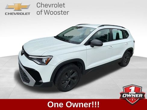 Used 2025 Volkswagen Taos S FWD image 1