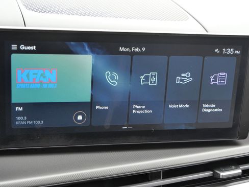 Certified 2025 Hyundai Santa Fe SEL image 23