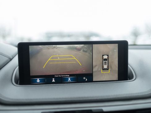 Used 2023 Acura MDX SH-AWD w/ Advance Package image 11